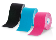 Bild zeigt drei Rollen Tape in rot, blau und schwarz